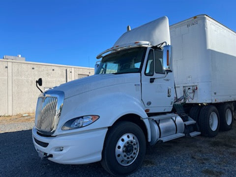 Navistar Semi Truck