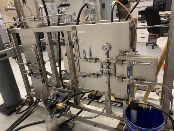 40L CO2 Extraction Unit Eden Labs 20L CO2 Extraction unit Model Hi-Flo 20L 2000 PSI Model W/ 20L Critical solutions Modification