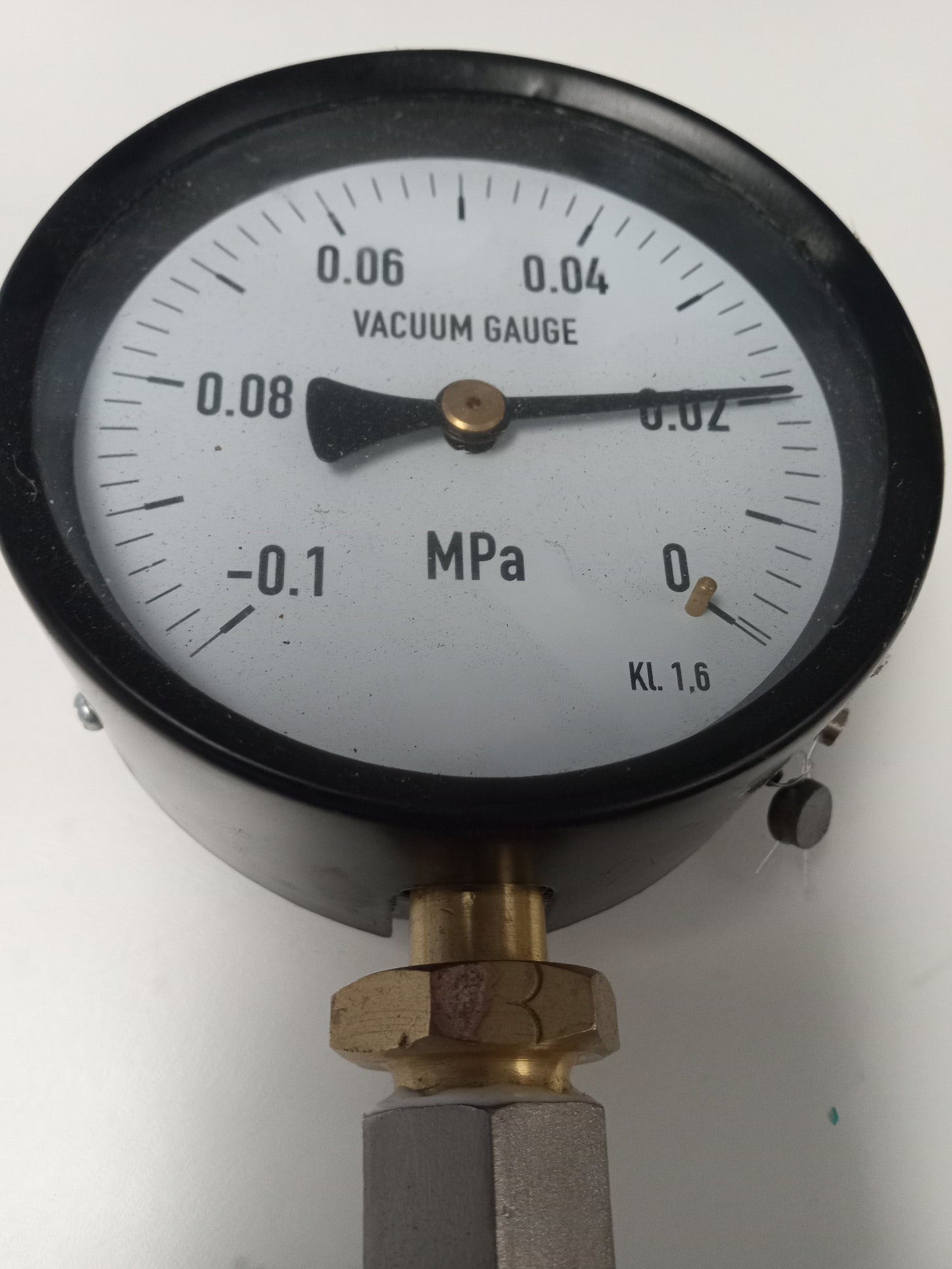 Vacuum Gauge -0.1MPa - 0MPa Threaded 5/8In
